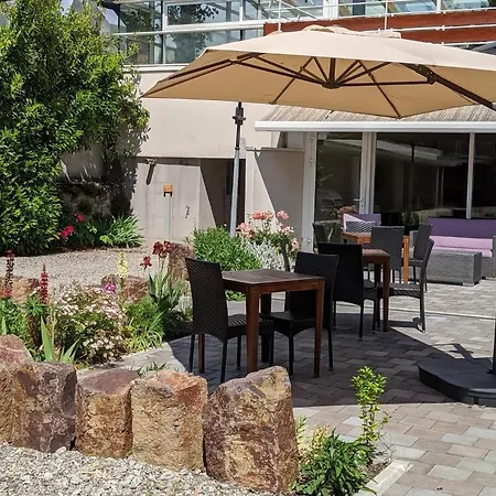 Hotel Logis Hotel Regina