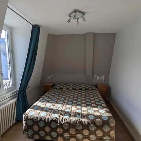 Szálloda Logis Regina La Bourboule