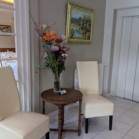 Logis Hotel Regina 3*