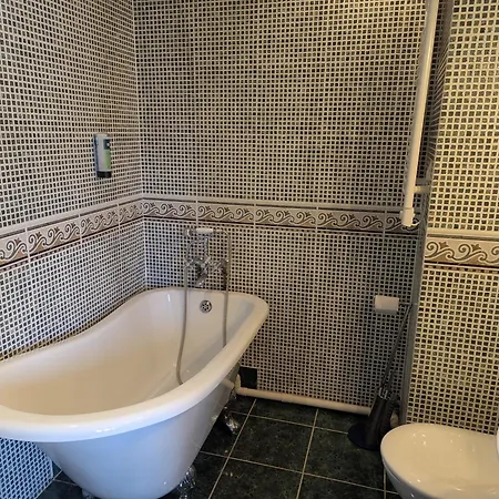Logis Regina 3*
