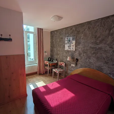 Hotel Logis Regina La Bourboule