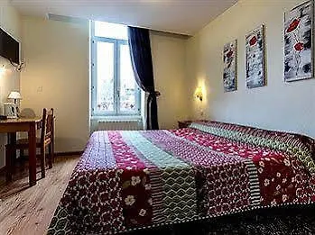 Logis Hotel Regina Hotel 3*
