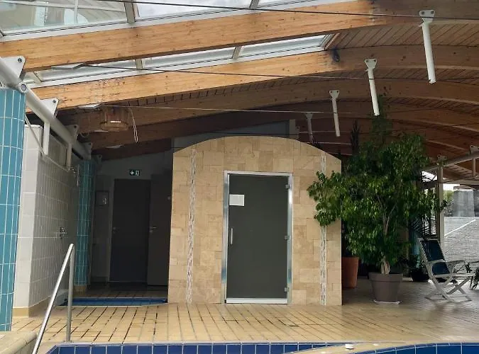 Hotel Logis Hotel Regina