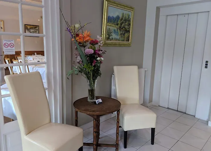 Logis Hotel Regina 3*