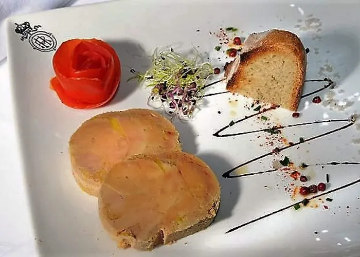 Logis Hotel Regina Hotel 3*