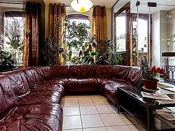 Logis Hotel Regina 3*